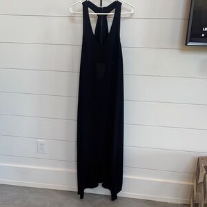 BCBG MaxArzaria Elegant Black Sleeveless Dress